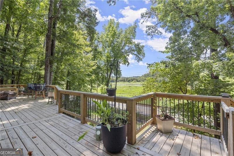 190 Azalea Drive Roswell - 16
