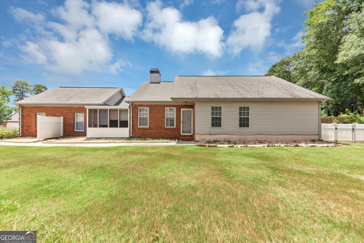 270 Woodgate Drive Fayetteville - 2