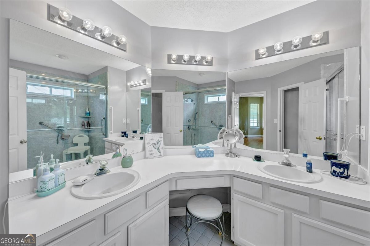 270 Woodgate Drive Fayetteville - 33