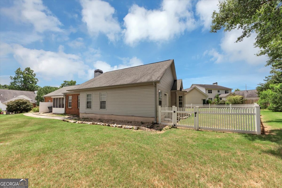 270 Woodgate Drive Fayetteville - 9