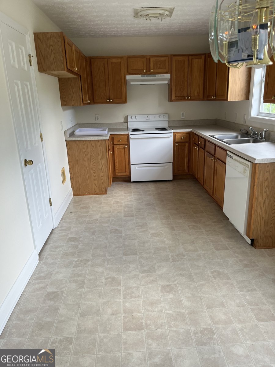 8857 Woodridge Court Jonesboro - 17