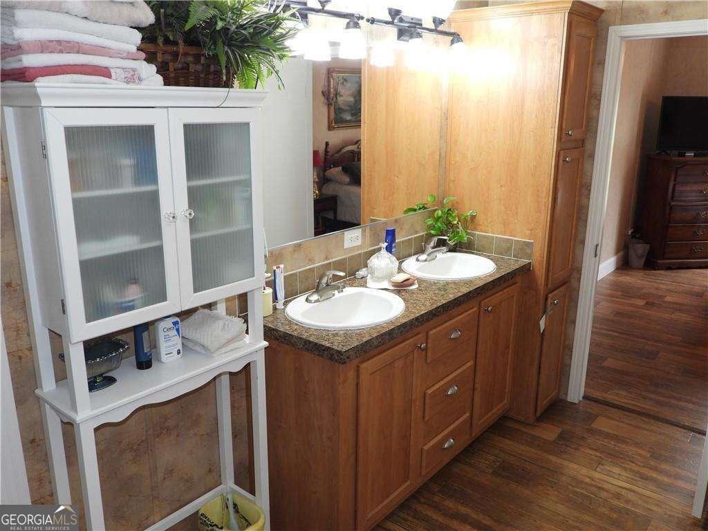 57 Lynn Holly Drive Hoboken - 18