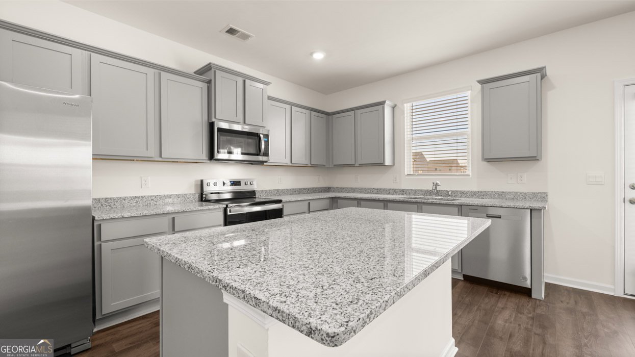 627 Whitman Lane Stockbridge - 13