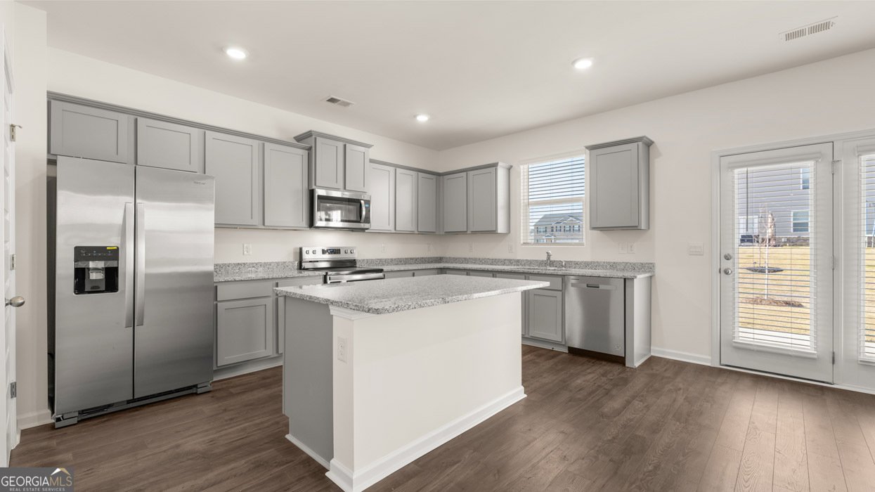 627 Whitman Lane Stockbridge - 17