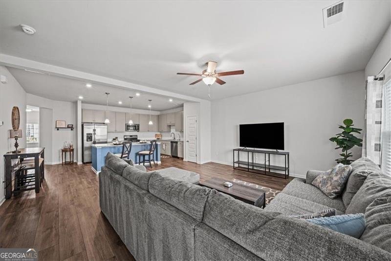 1054 BURKE Street Lawrenceville - 11