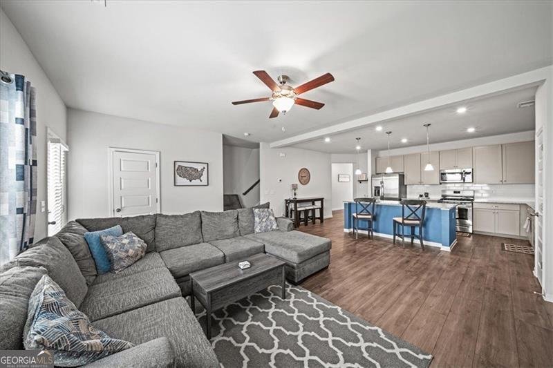 1054 BURKE Street Lawrenceville - 13