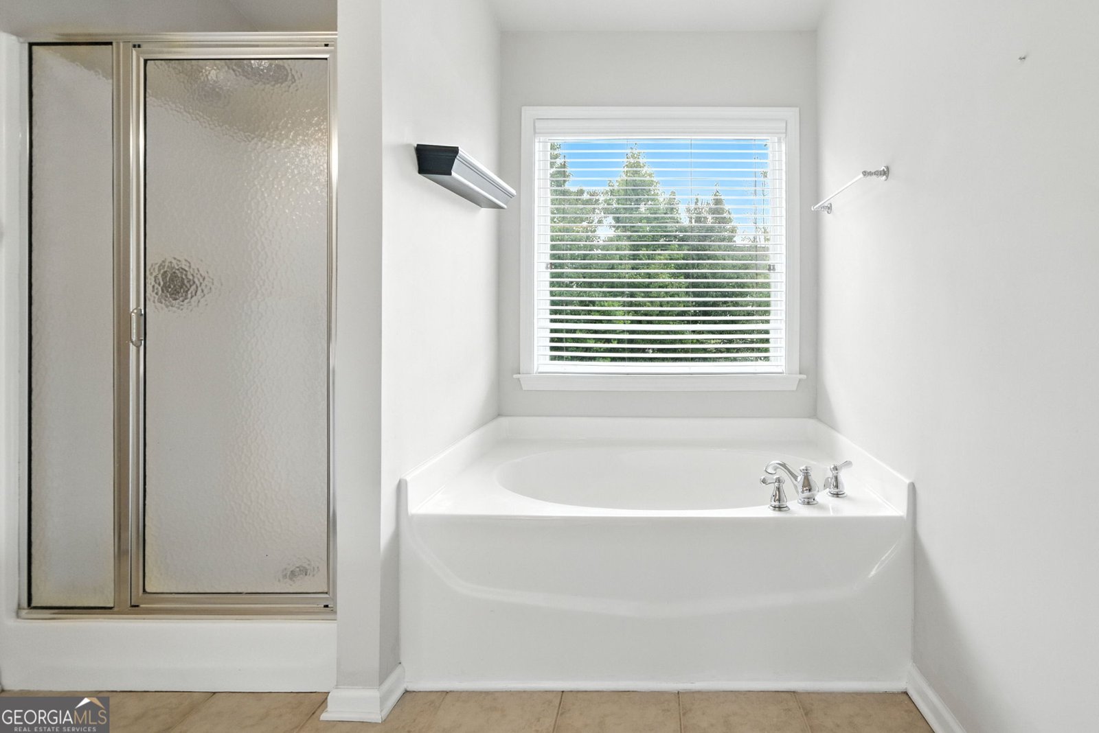 5525 Fieldfreen Drive Cumming - 19