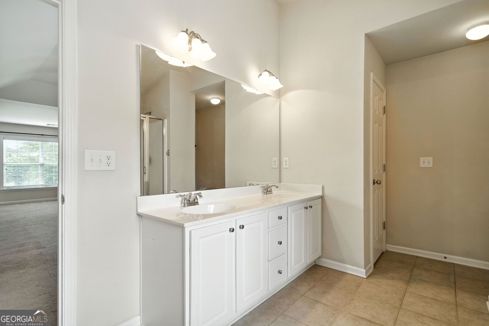5525 Fieldfreen Drive Cumming - 27