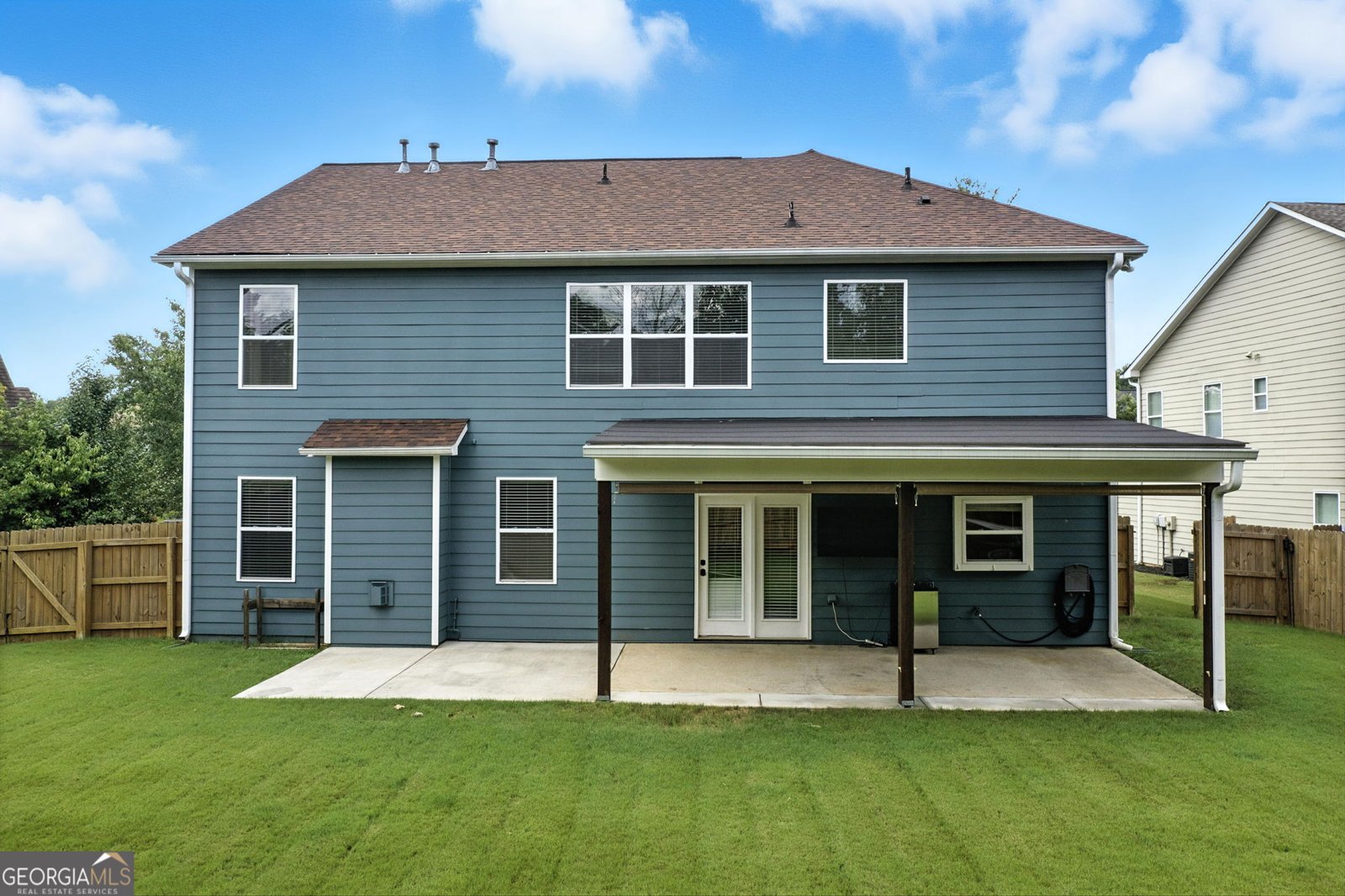 5525 Fieldfreen Drive Cumming - 32