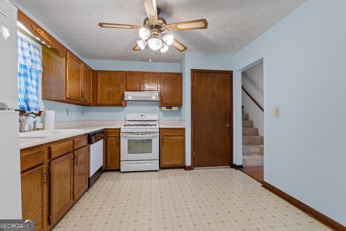 591 Sunset Ridge Drive Lithia Springs - 8