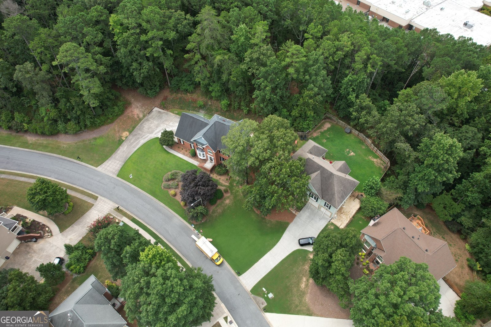 1001 Ashfern Walk Woodstock - 12