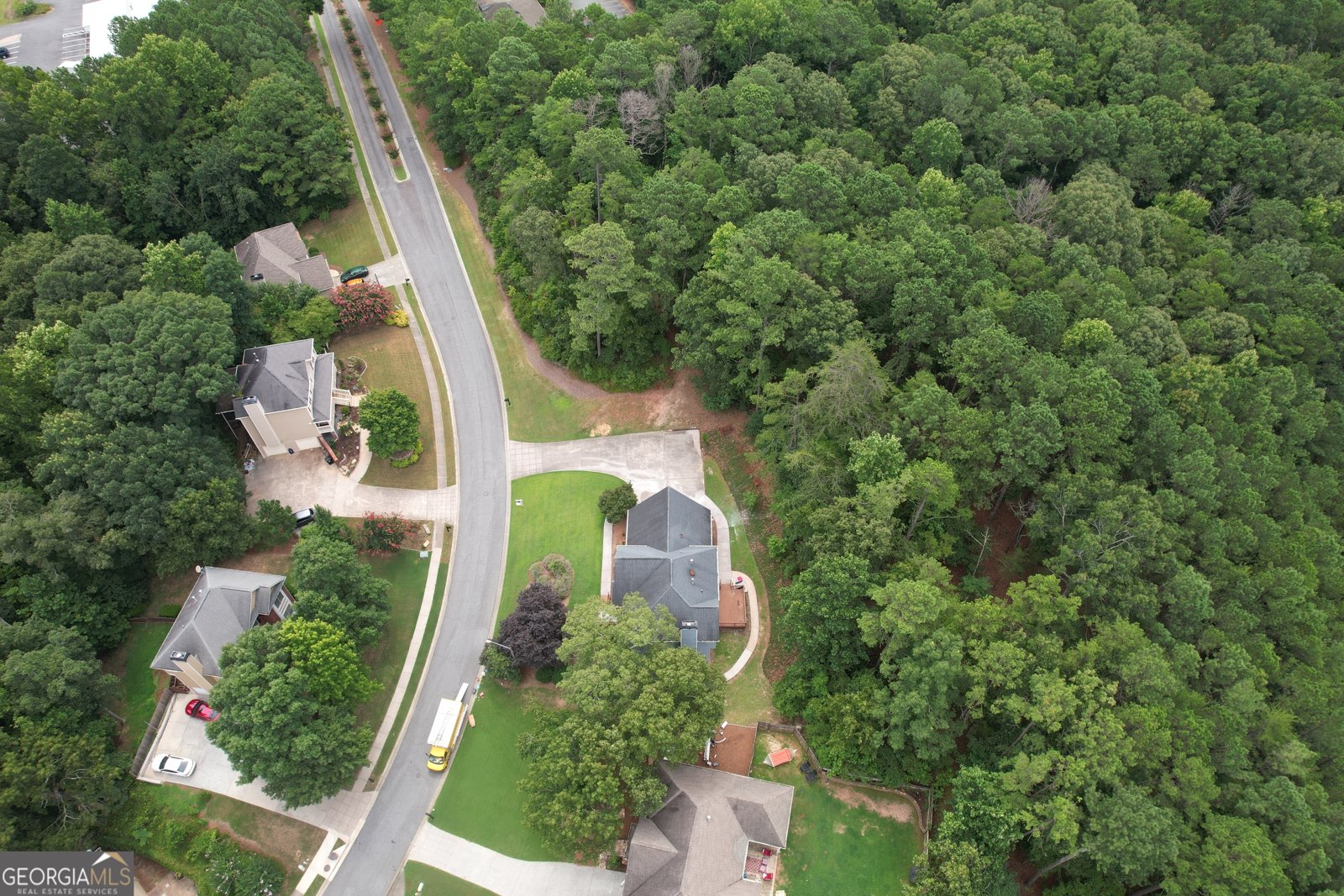 1001 Ashfern Walk Woodstock - 9
