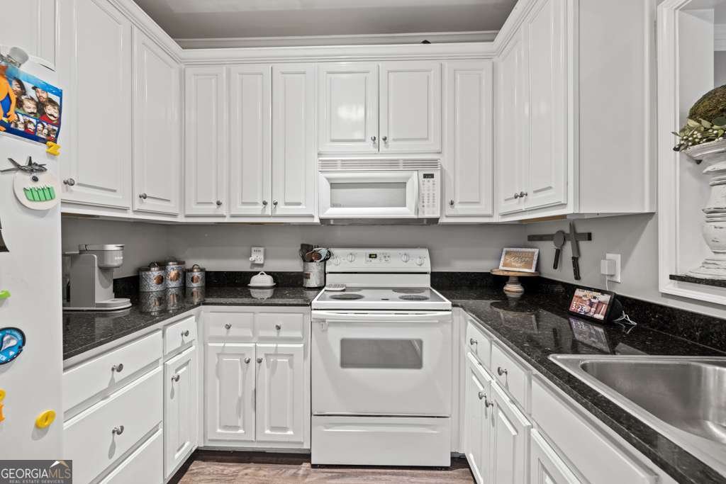 130 Wisteria Drive Winder - 4