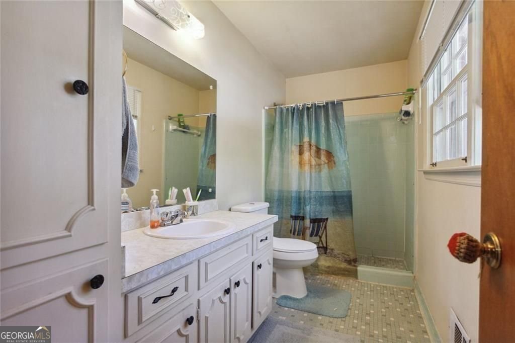 1387 John Robert Drive Morrow - 10