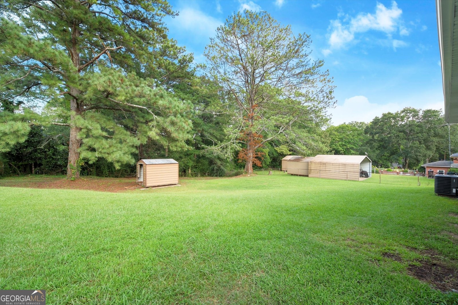 6113 Dodgen Road Mableton - 2