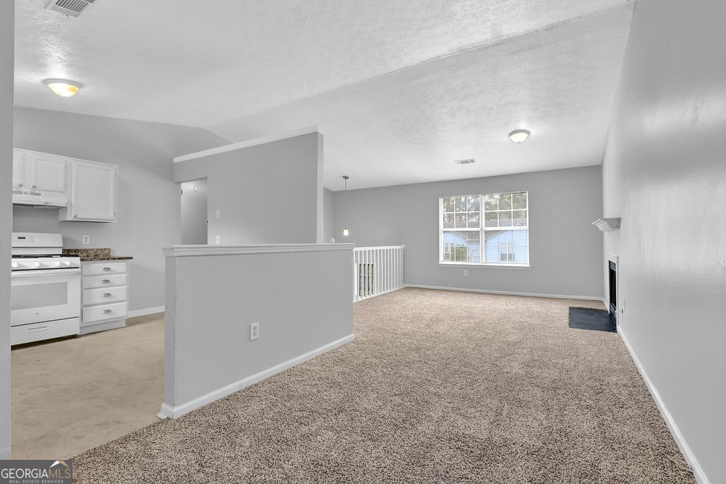 5598 Emerald Glen Stone Mountain - 11