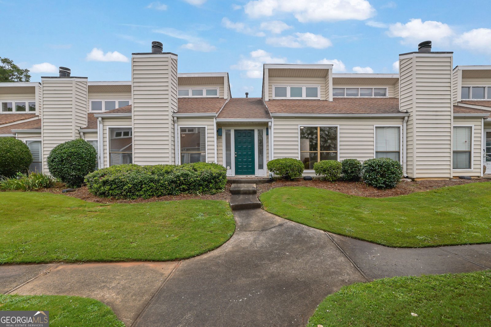 833 Serramonte Drive Marietta - 1