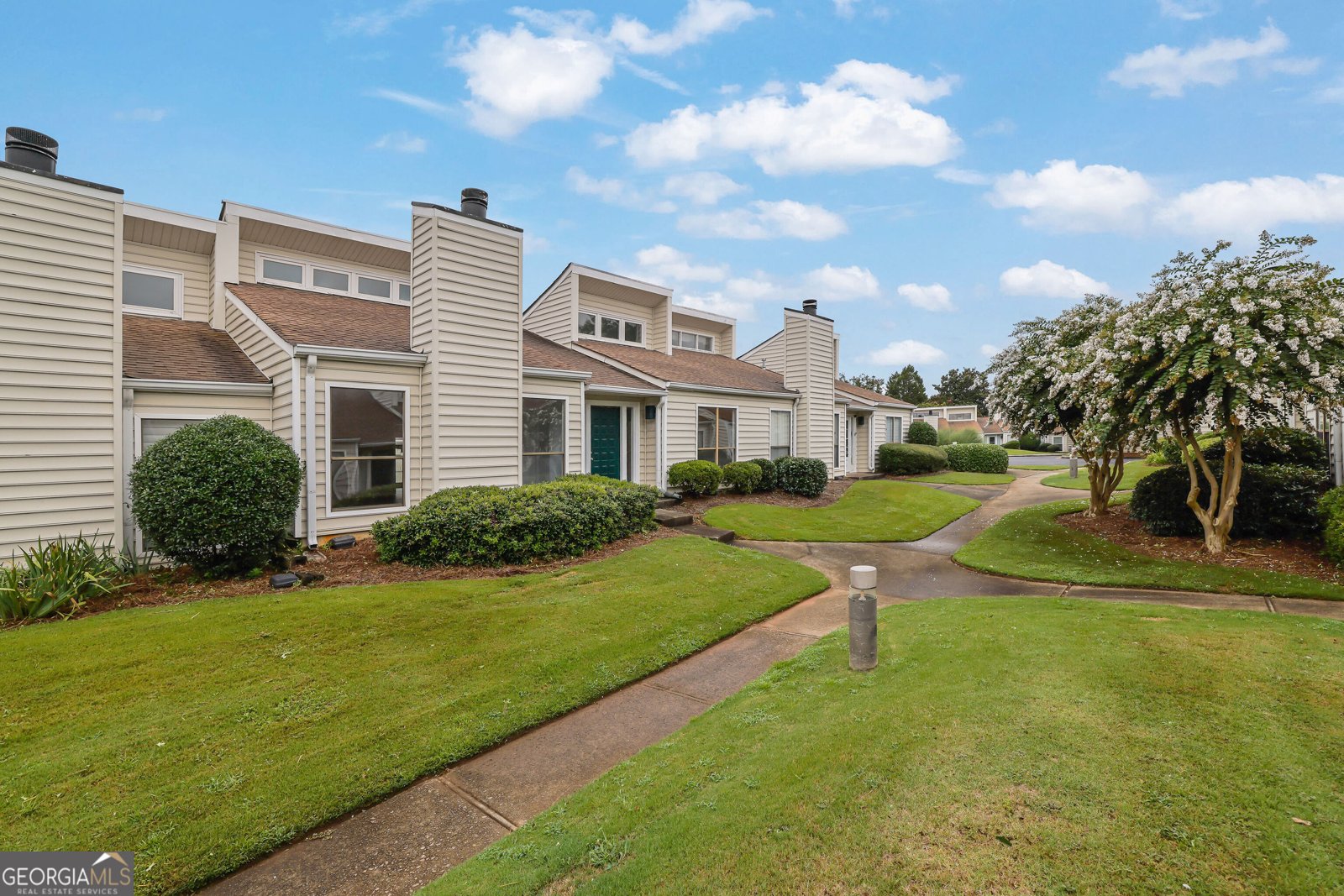 833 Serramonte Drive Marietta - 2