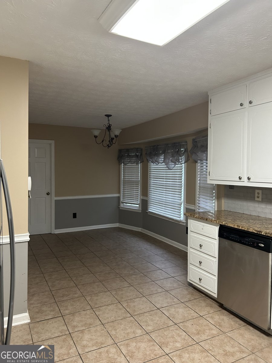 2851 Brackenwood Drive Snellville - 46