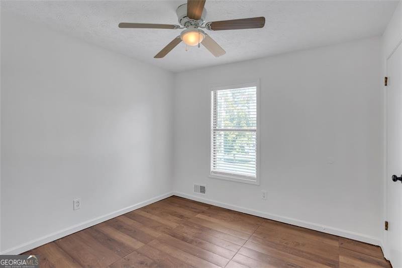 3580 DRUM ROLL Lane Snellville - 16
