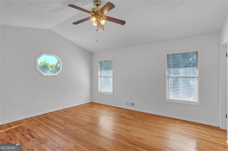 3580 DRUM ROLL Lane Snellville - 17