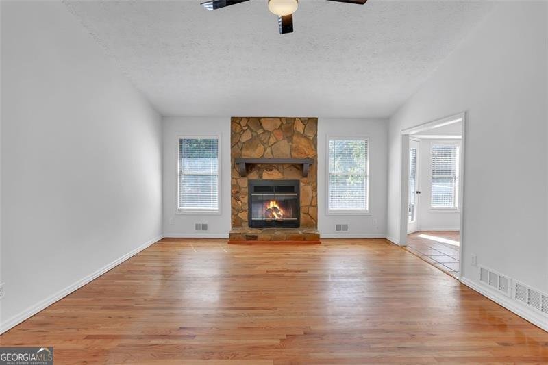 3580 DRUM ROLL Lane Snellville - 7