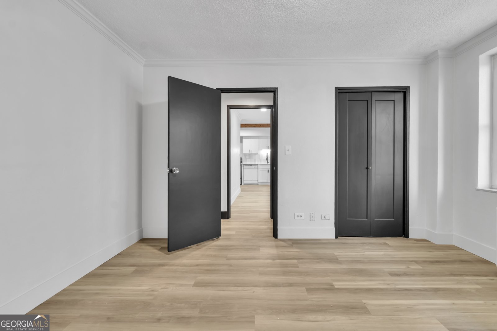 300 Peachtree St 23 L Atlanta - 16