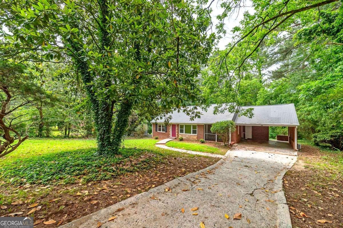 3080 Lynhurst Circle Atlanta - 1