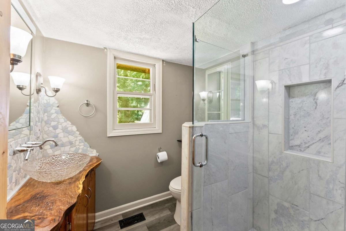 207 Sabrina Court Woodstock - 20