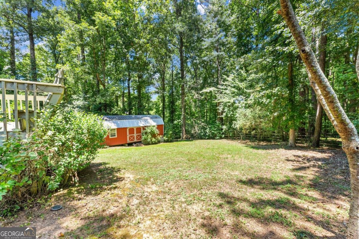 207 Sabrina Court Woodstock - 33