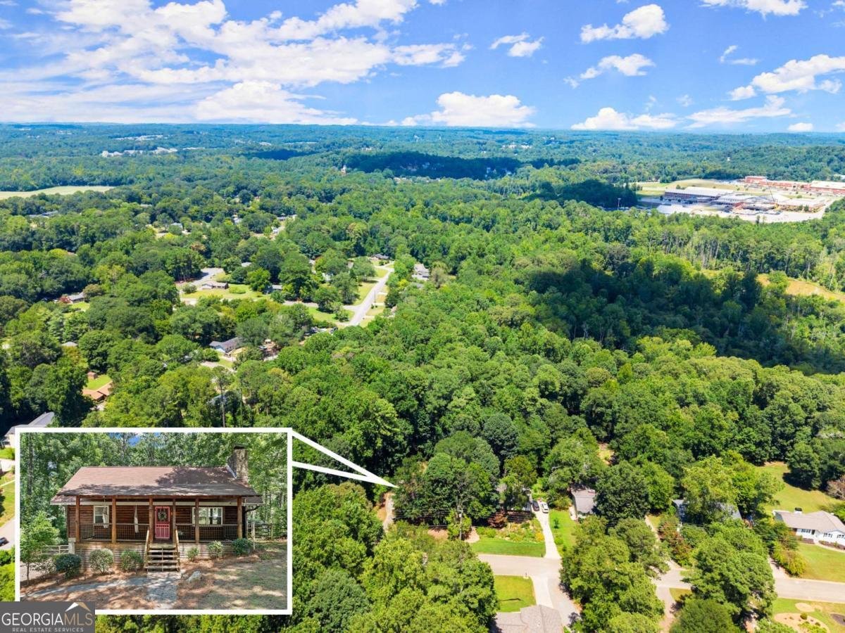 207 Sabrina Court Woodstock - 4
