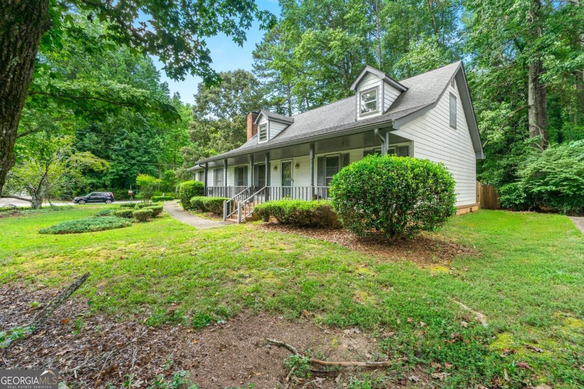 4665 Redspruce Drive Lilburn - 2