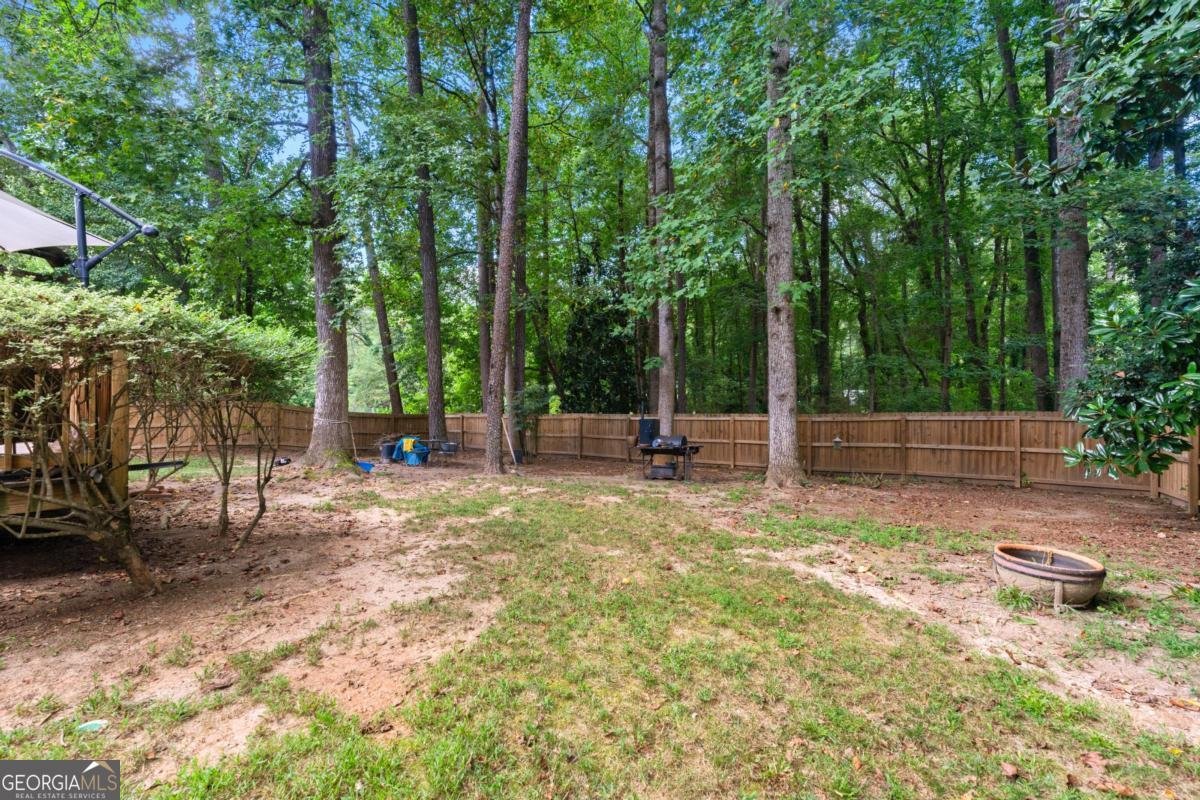 4665 Redspruce Drive Lilburn - 24