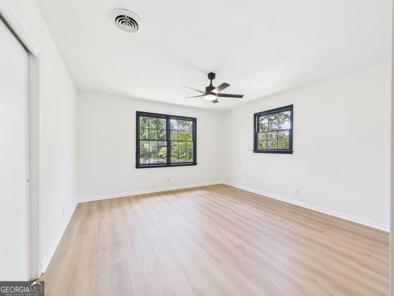 2350 Price Drive Macon - 20