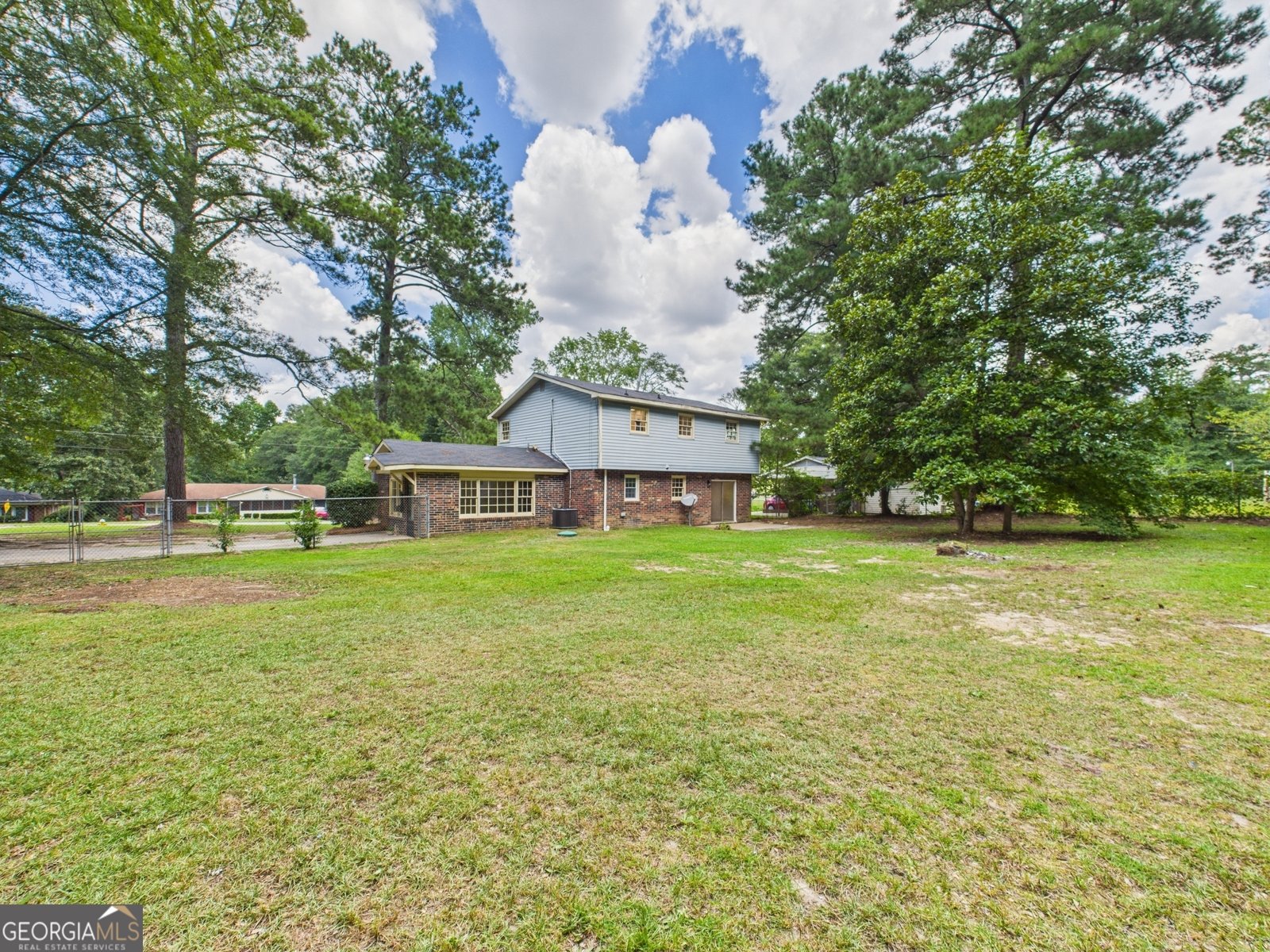 2350 Price Drive Macon - 30