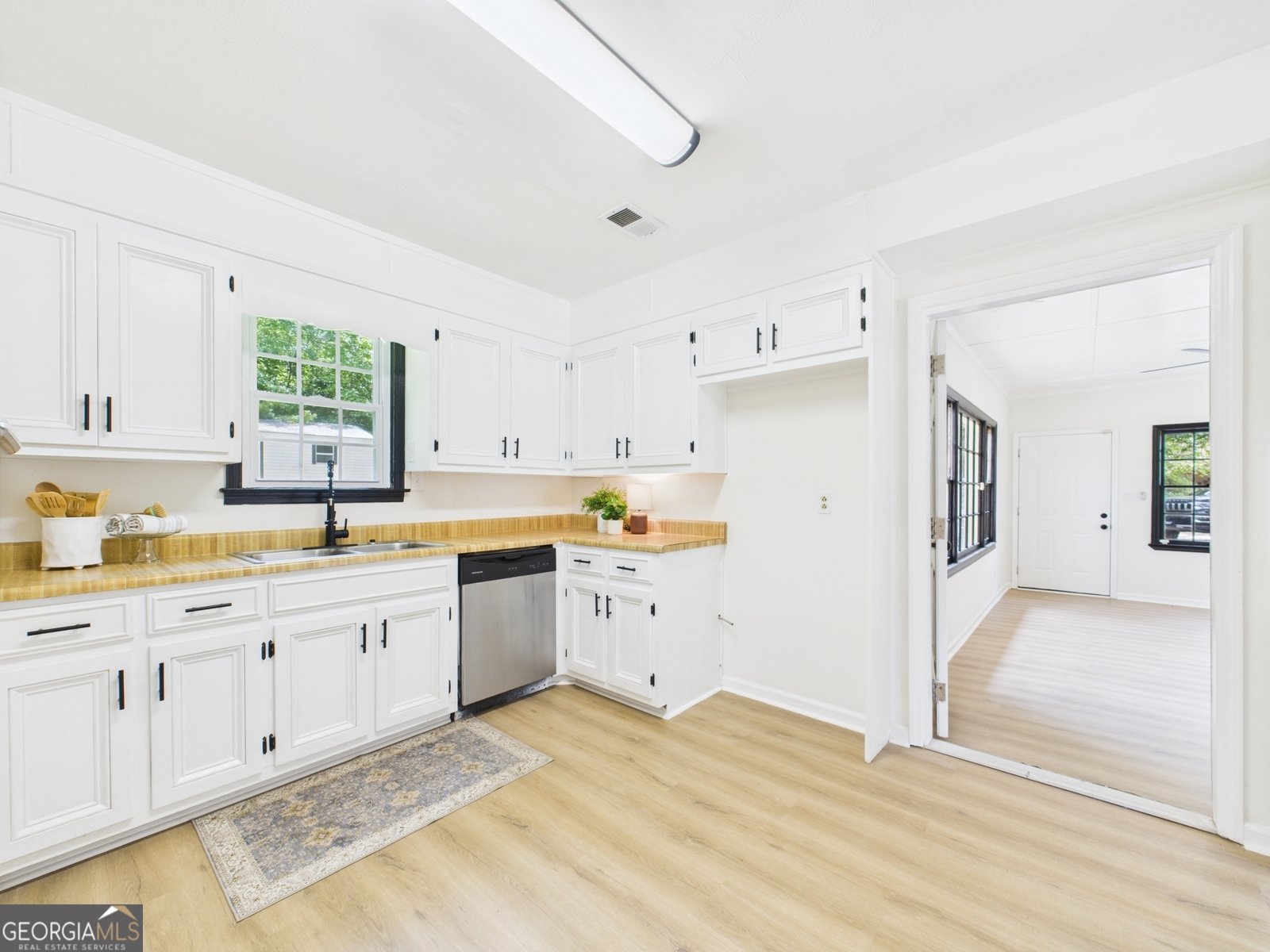2350 Price Drive Macon - 8