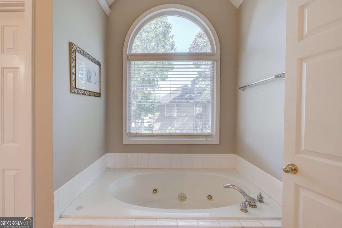 1668 Mulberry Lake Drive Dacula - 4