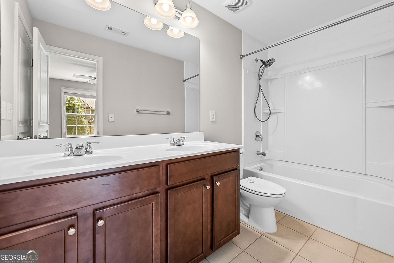 9944 CAMERON PARC Circle Johns Creek - 46