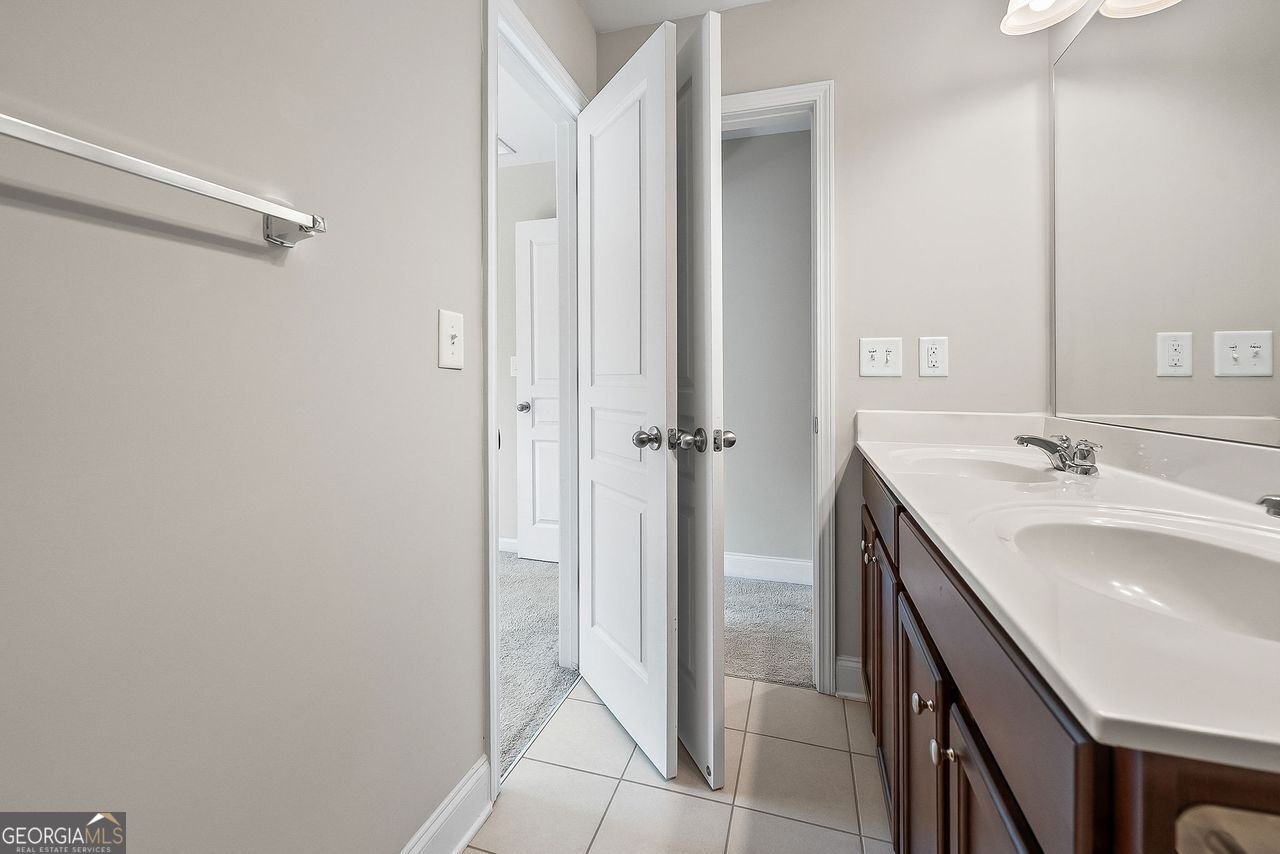 9944 CAMERON PARC Circle Johns Creek - 47