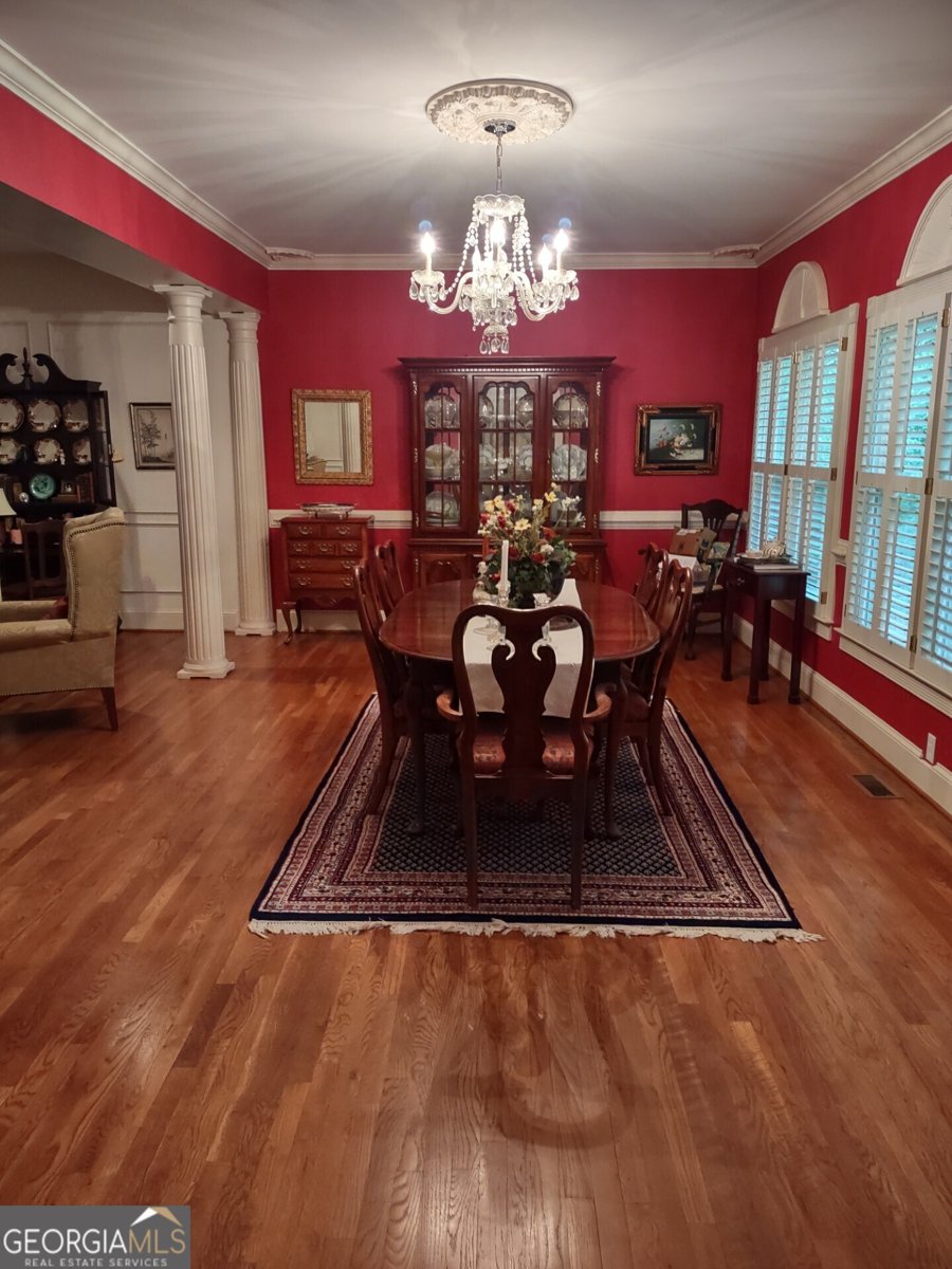 5015 Shadow Path Lane Lilburn - 5