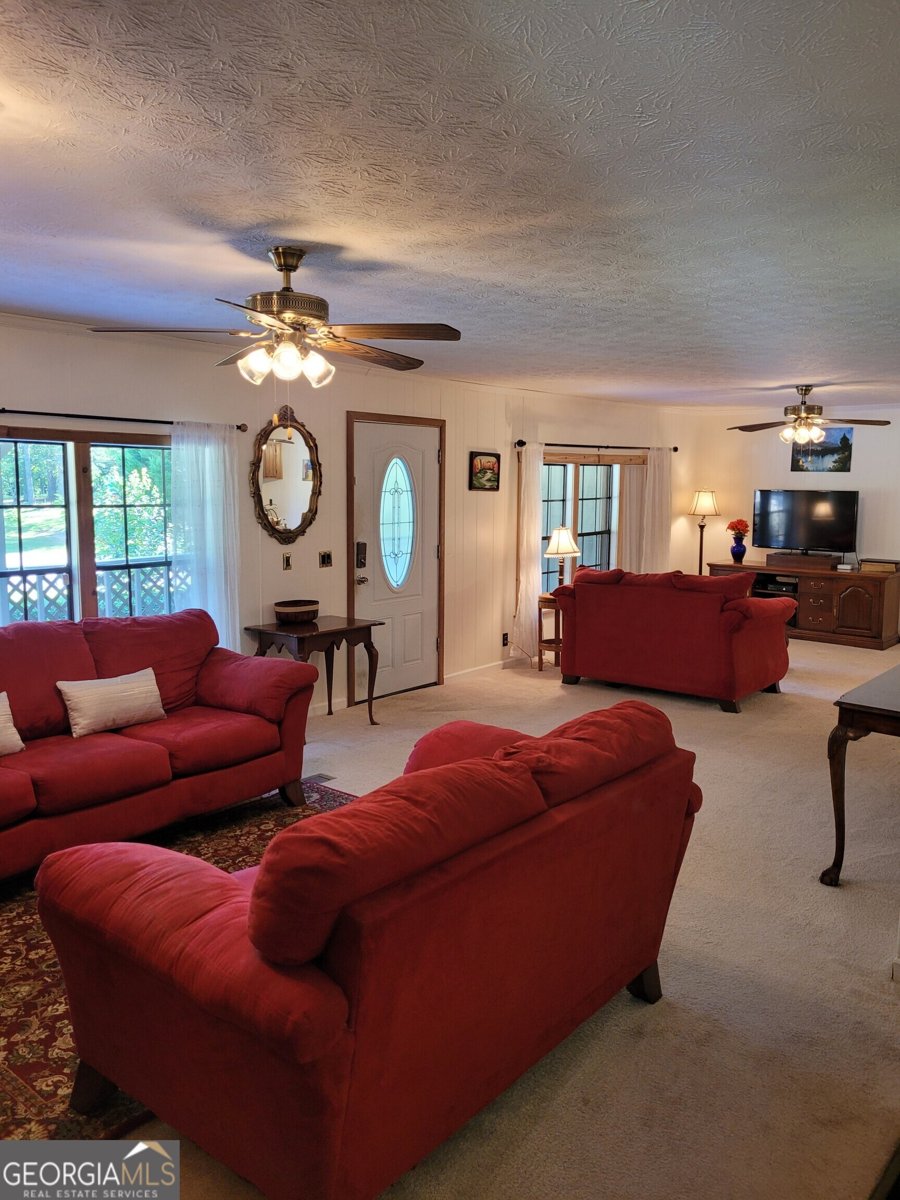 17 Tibbitts Road Dallas - 4