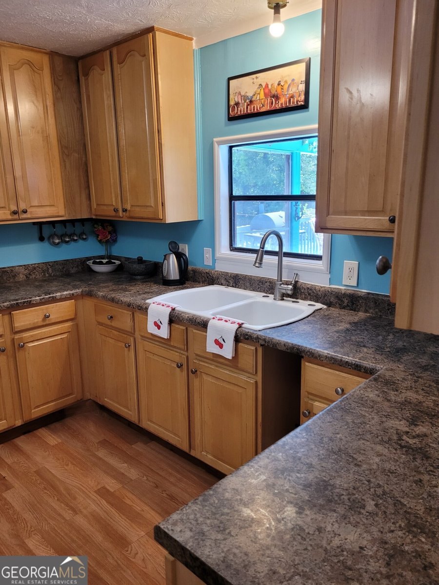 17 Tibbitts Road Dallas - 6