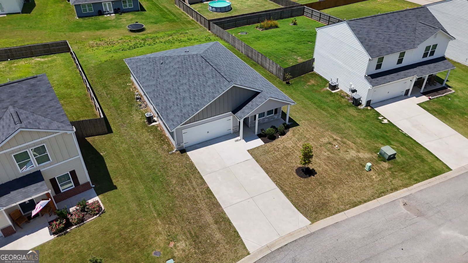 126 Catalpa Road Milner - 27