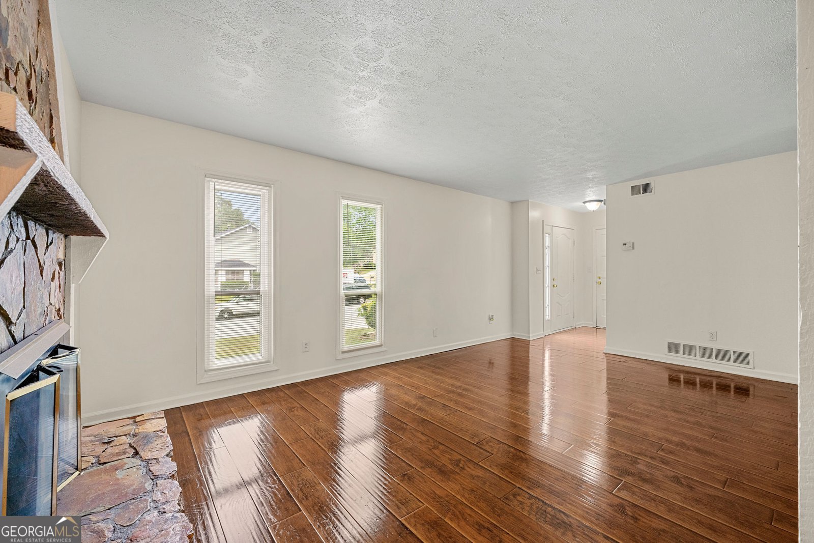 6400 Oak Chase Lane Riverdale - 2
