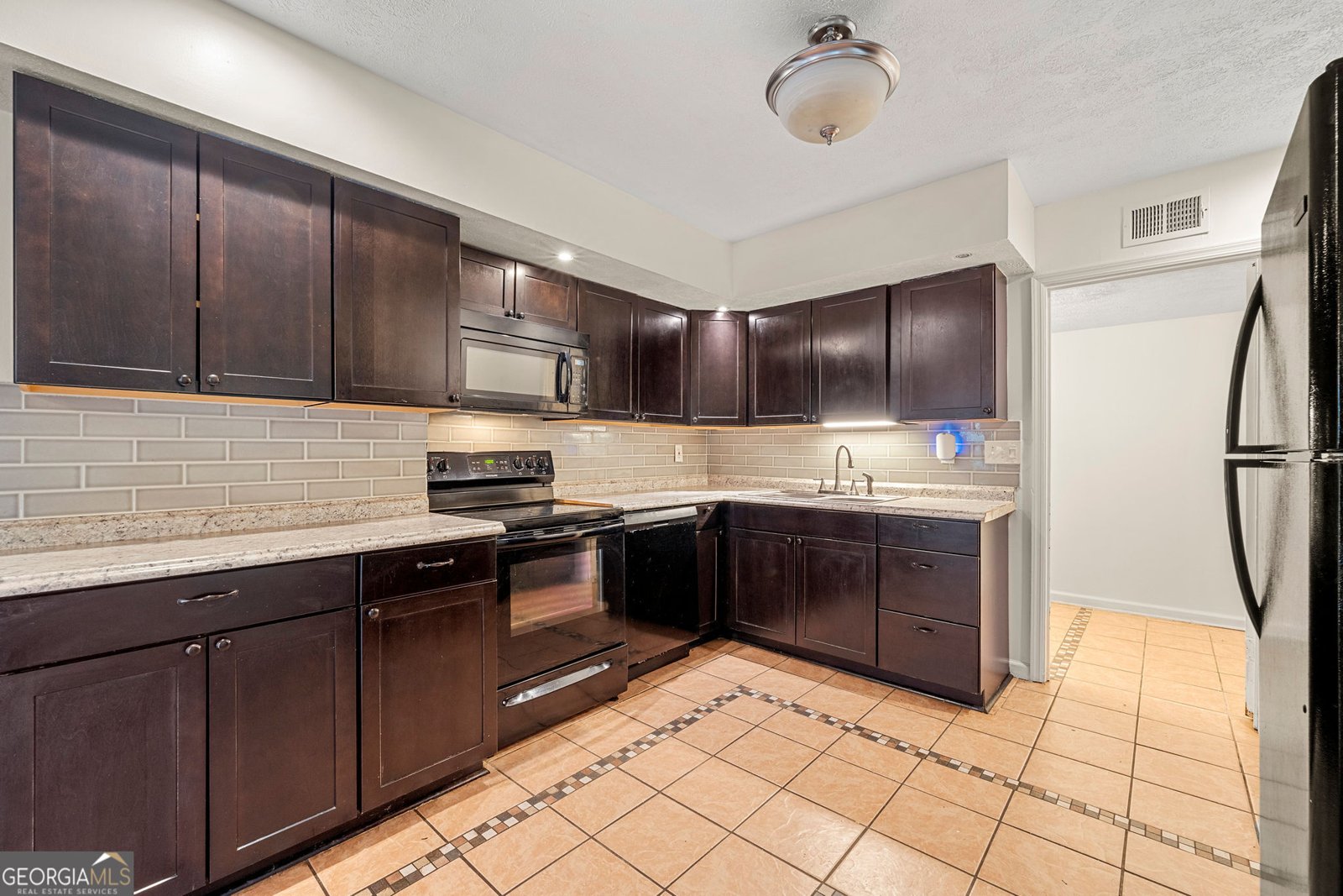 6400 Oak Chase Lane Riverdale - 6