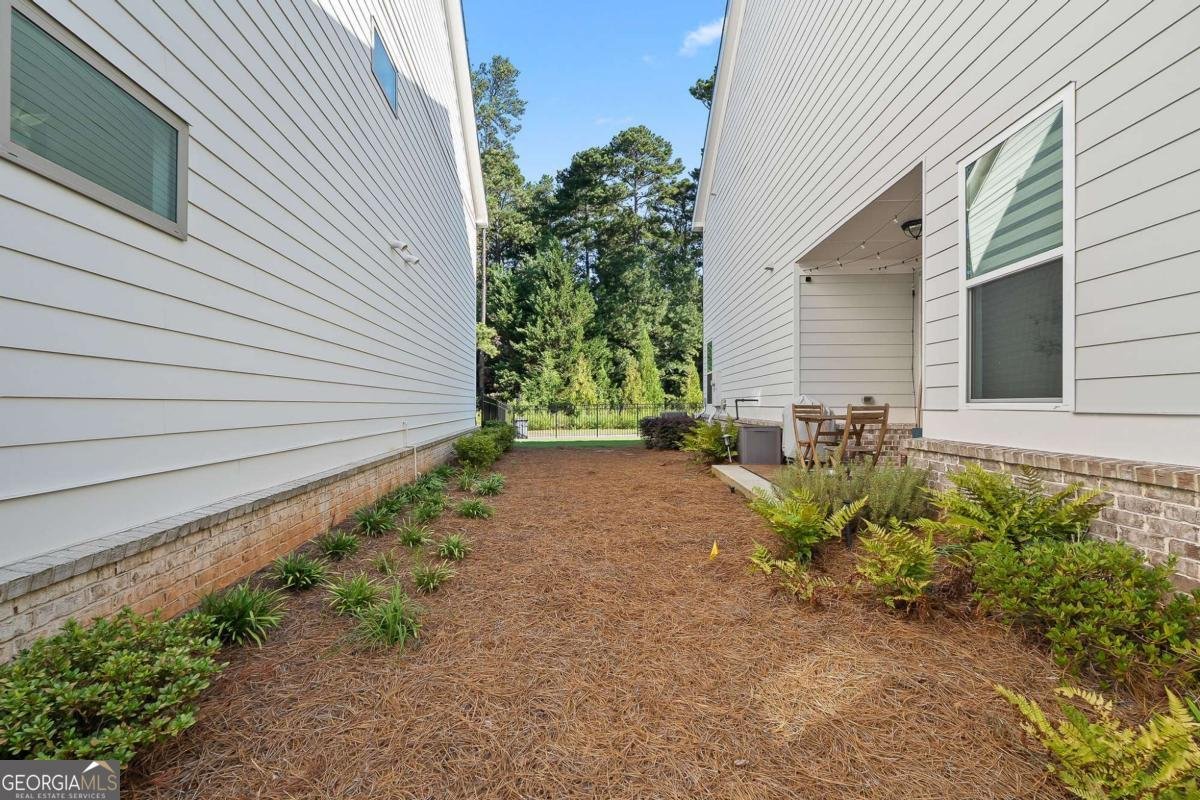 1129 Bennett Creek Ovlk Suwanee - 38