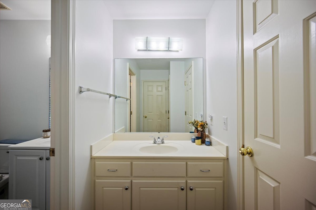 385 Guildhall Grove Johns Creek - 2