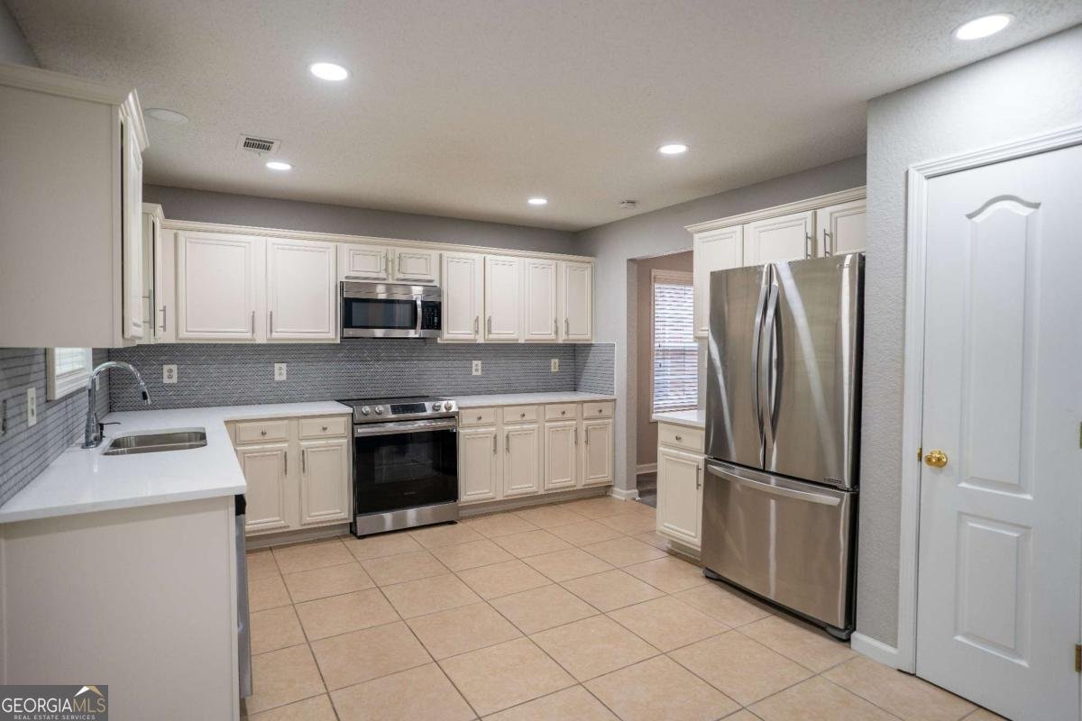 3243 Newtons Crest Circle Snellville - 16