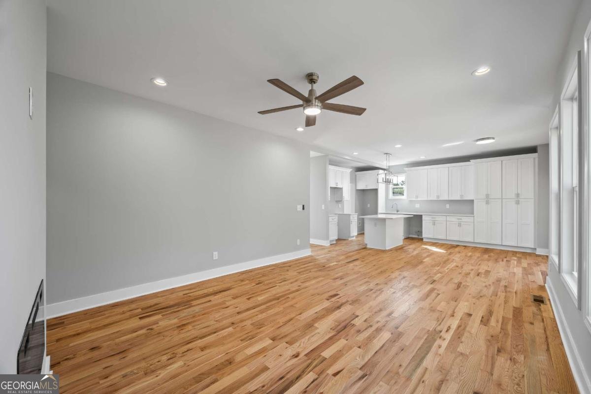3205 Tackett Road Douglasville - 24