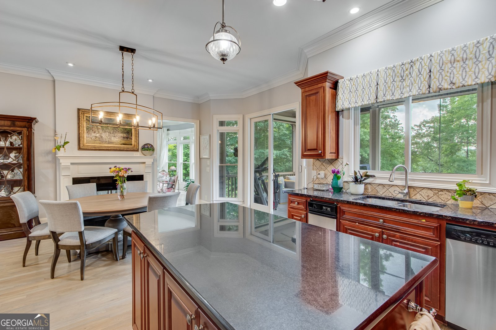 3845 Starboard Point Gainesville - 34